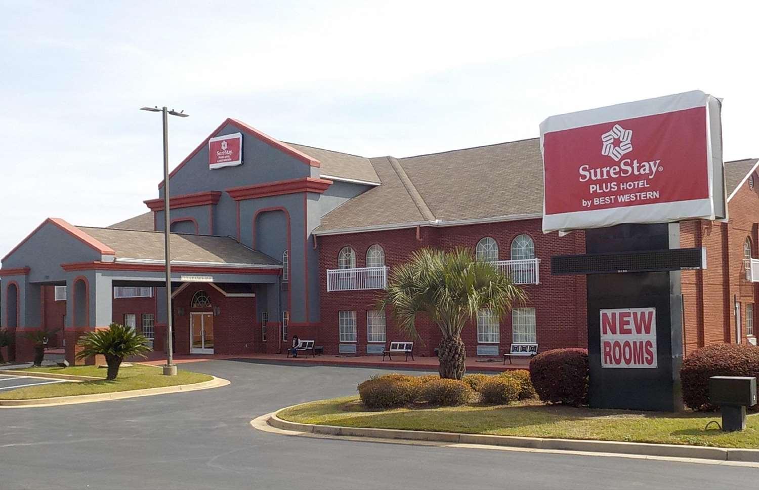 Surestay By Western Afb